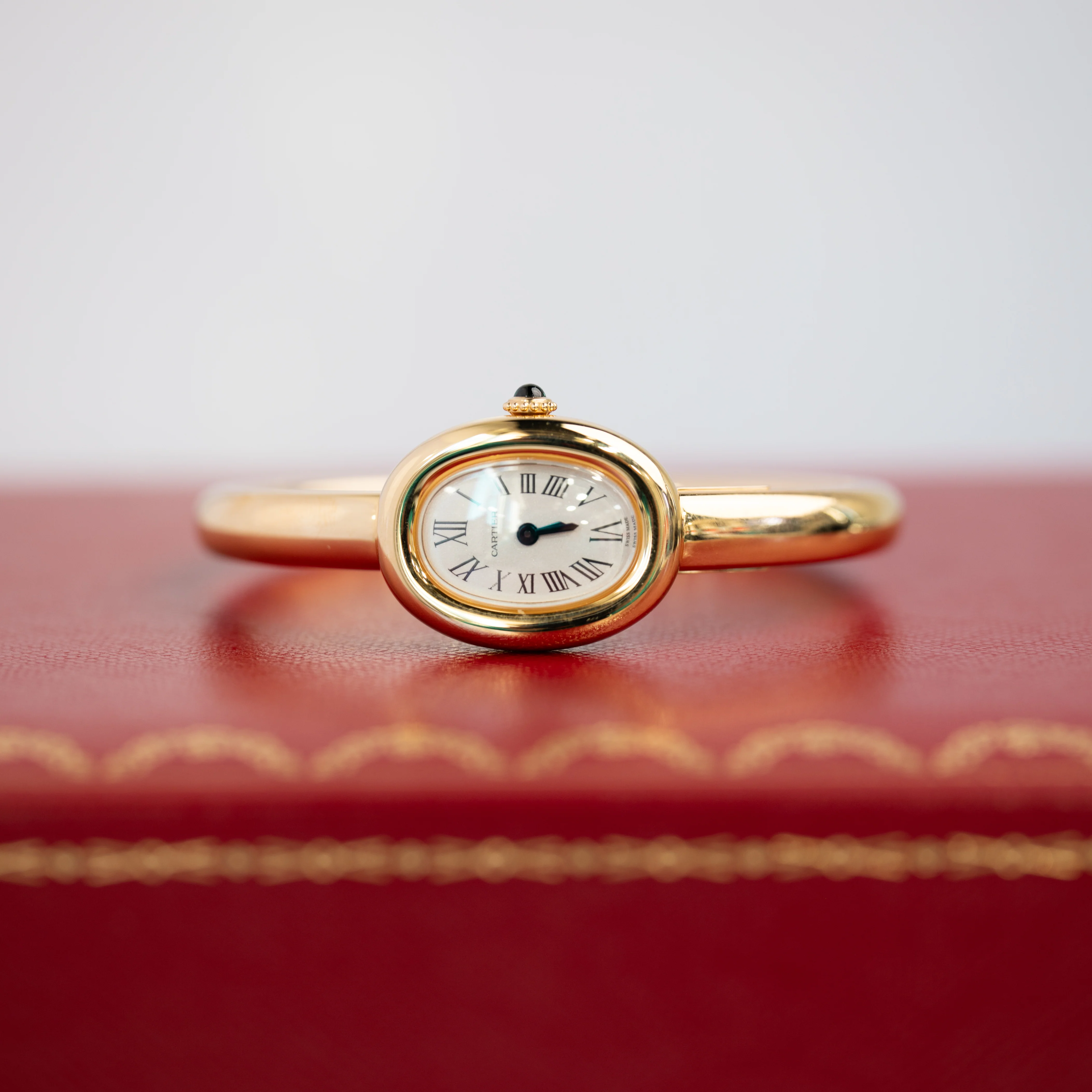 Cartier Baignoire Mini 18k Yellow Gold Silver Dial Bracelet WGBA0045 - Image 2