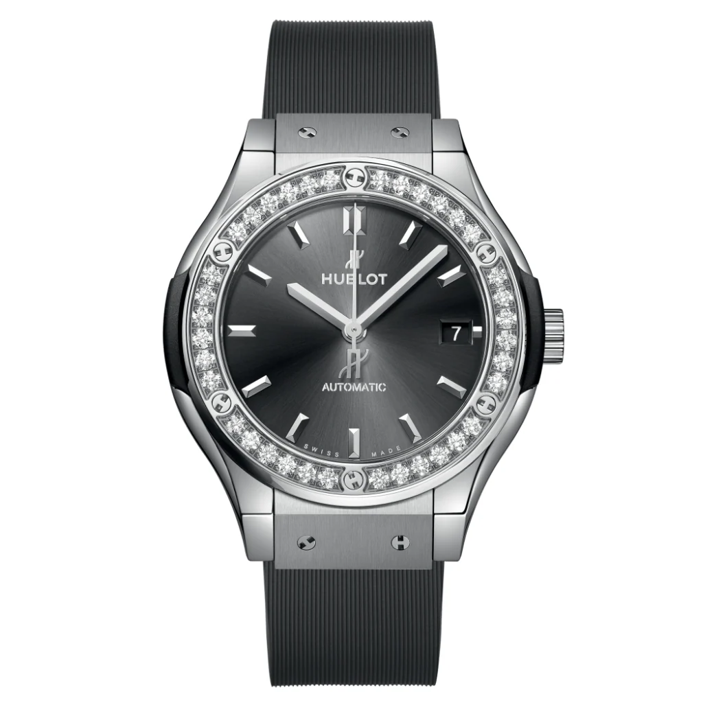 Hublot Classic Fusion Racing Grey Titanium Diamonds 38 mm Grey Dial with Diamonds Polished Titanium Leather Strap 565.NX.7071.RX.1204