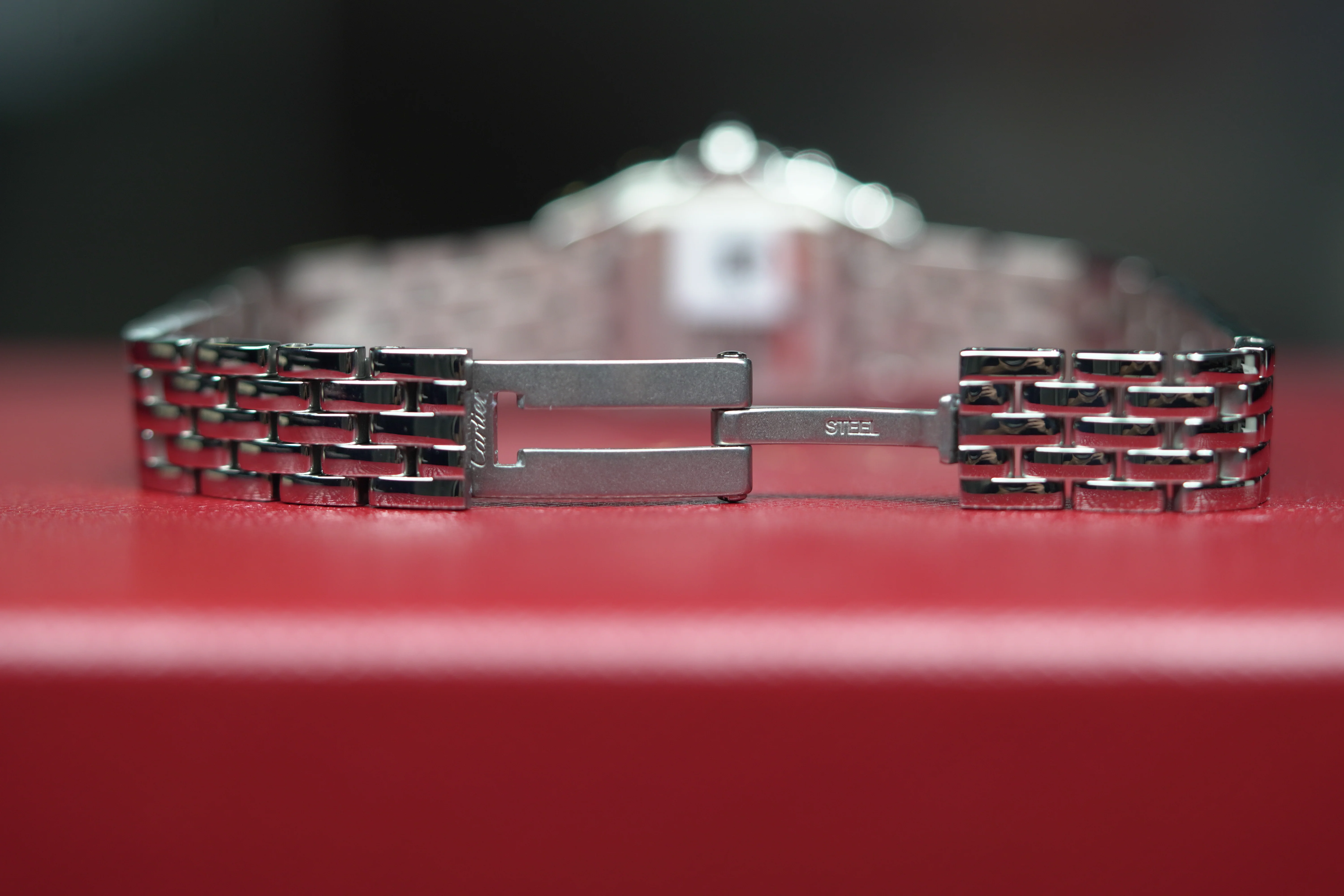 Cartier Panthère Mini 25 mm x 19 mm Silver Dial Steel Bracelet WSPN0012 - Image 6