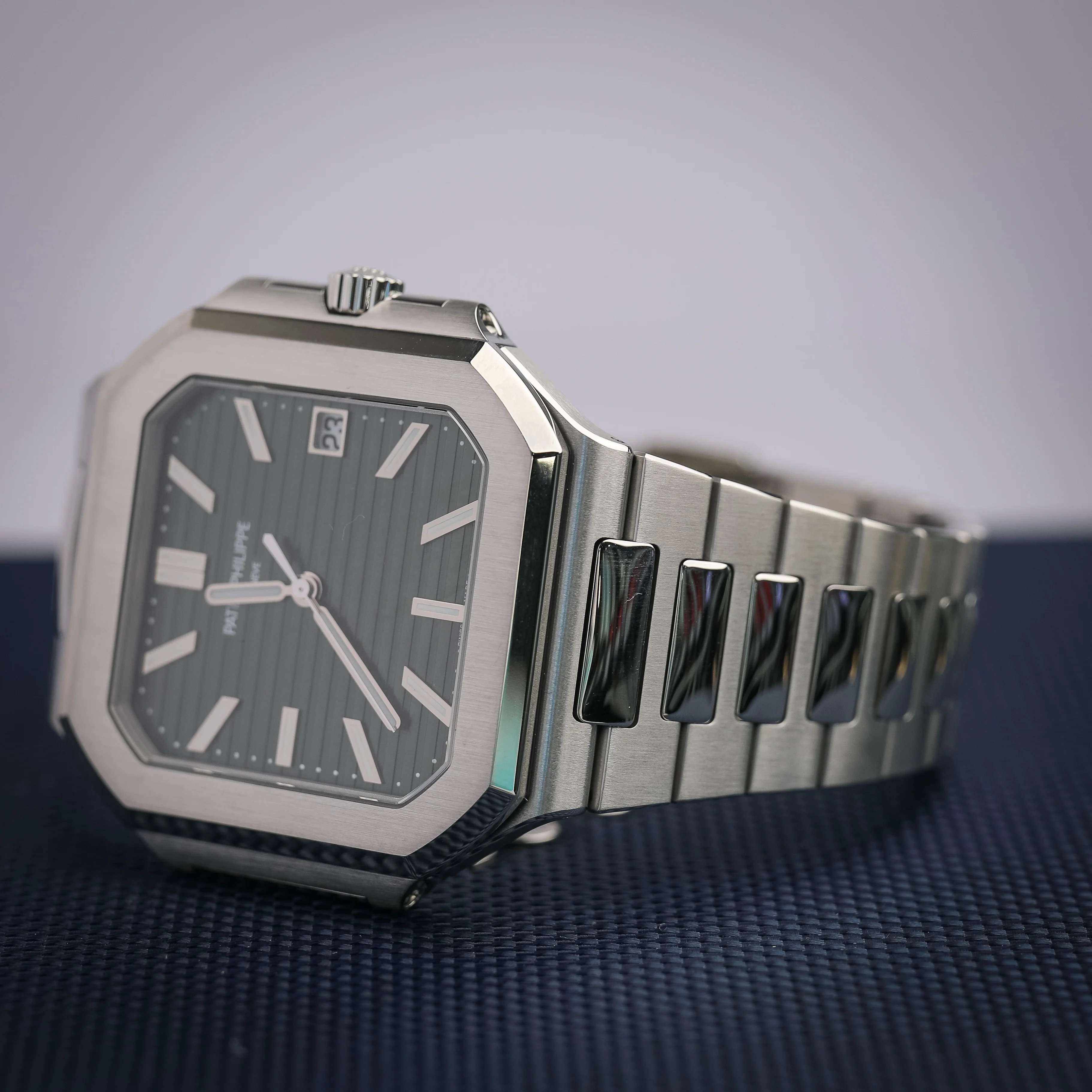 Patek Philippe Cubitus 42mm Stainless Steel 5821/1A - Image 2