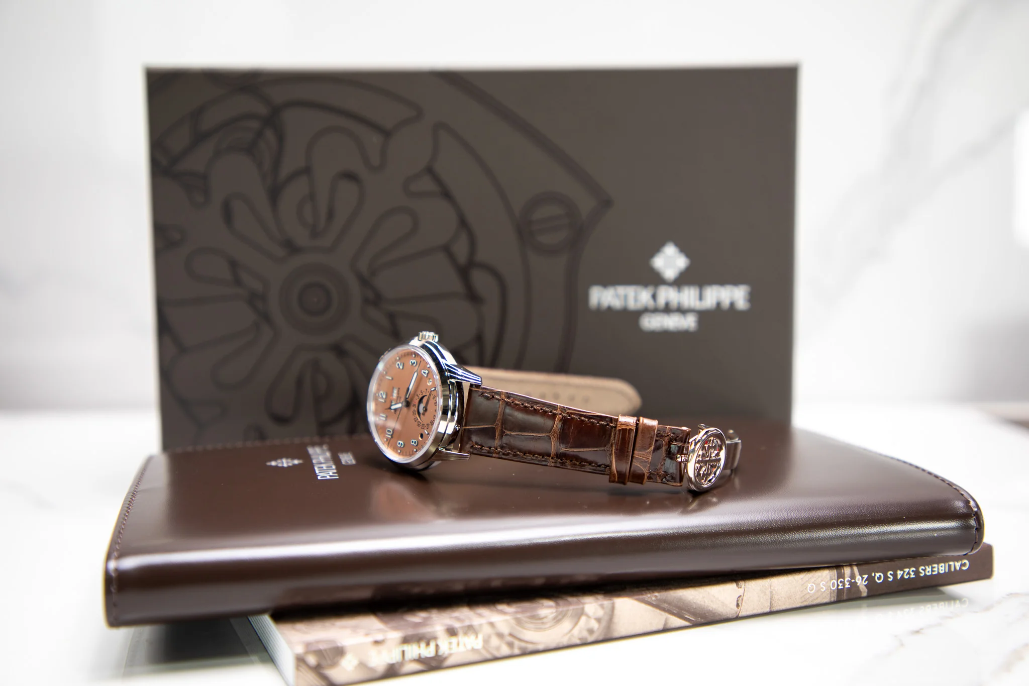 Patek Philippe Grand Complications 40 mm Salmon Dial White Gold Leather Strap 5320G-011 - Image 3