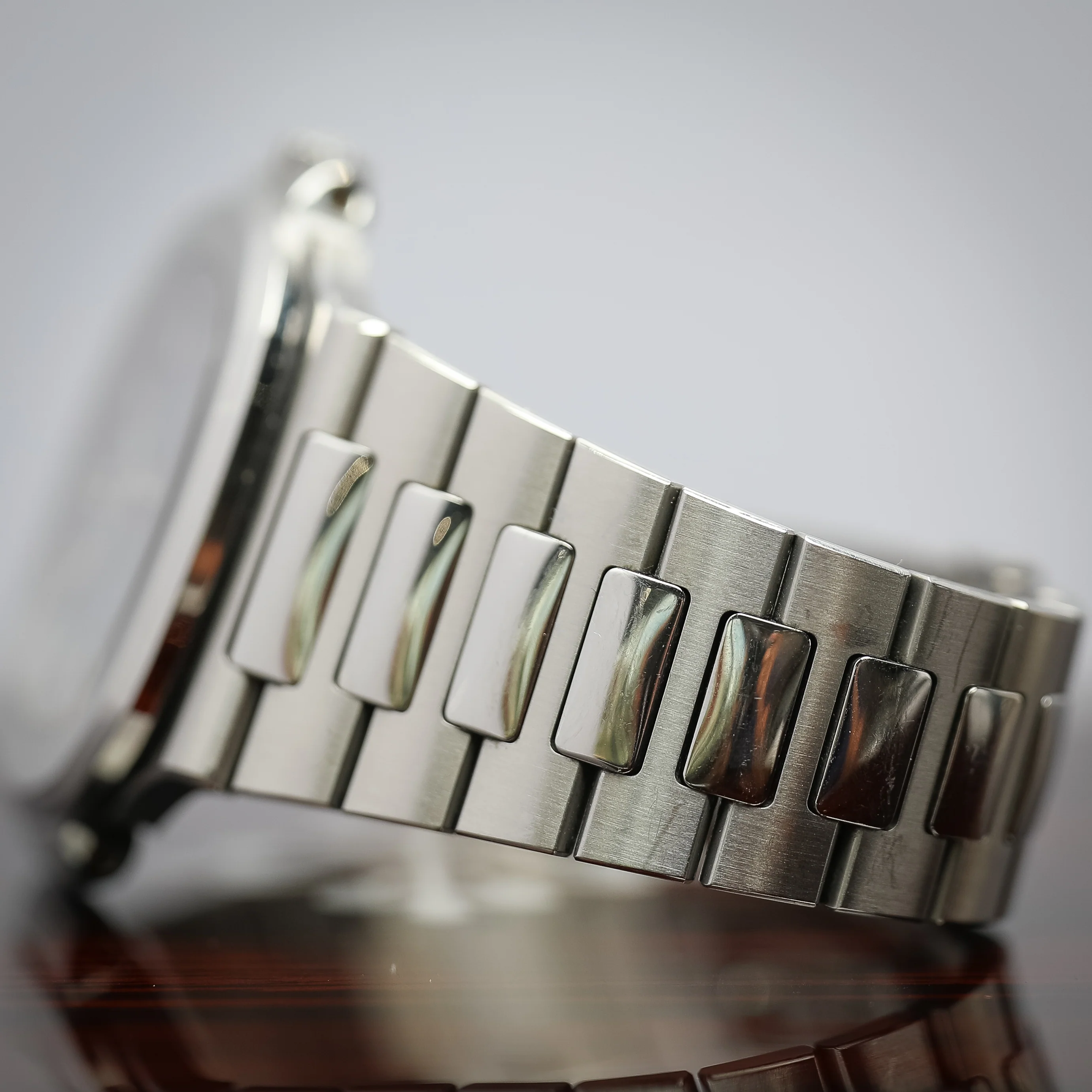 Patek Philippe Nautilus Blue Stainless Steel 5711/1A-010 - Image 3