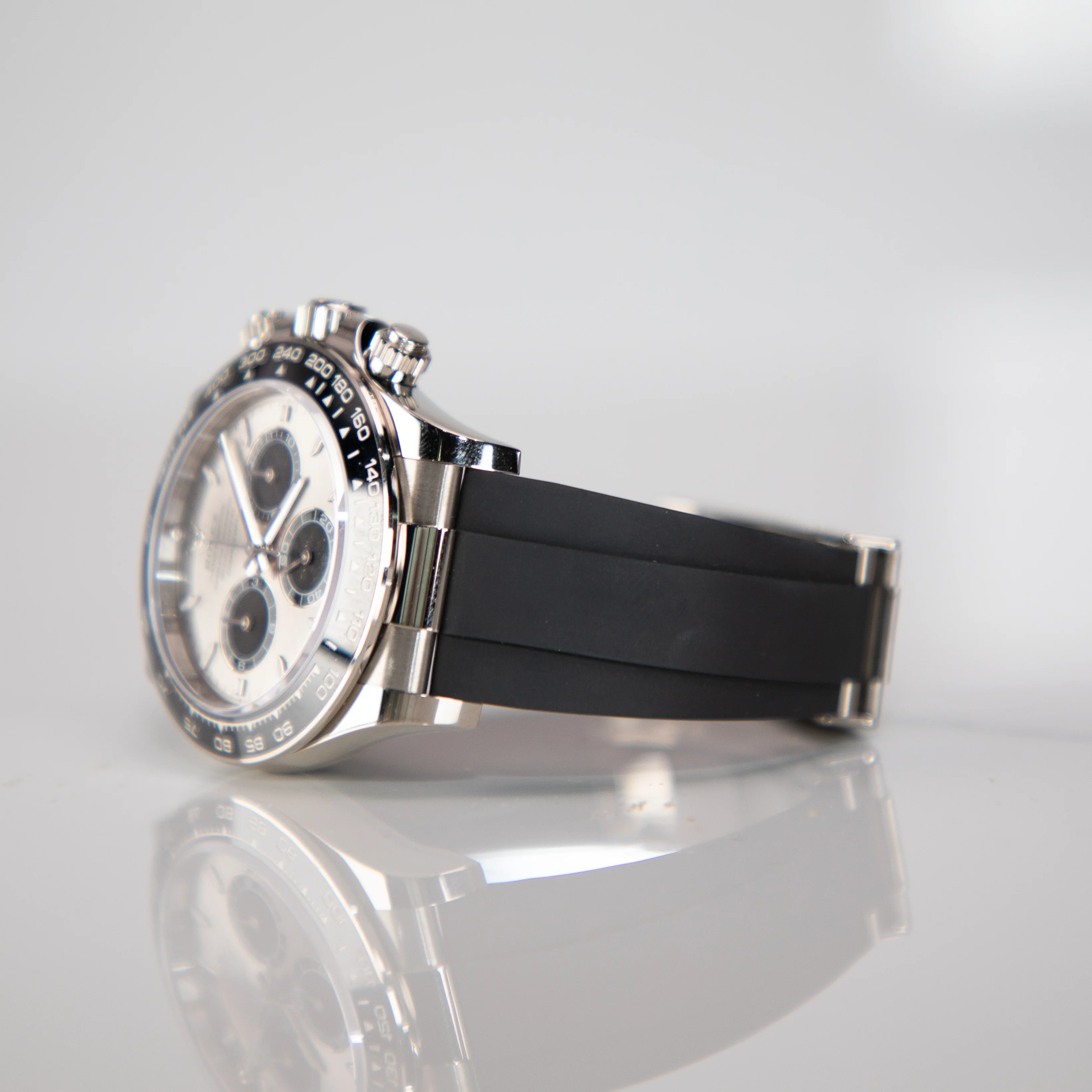 Rolex Cosmograph Daytona 40 mm Steel and Bright Black Dial 18 kt White Gold Oysterflex Bracelet 126519ln-0006 - Image 13