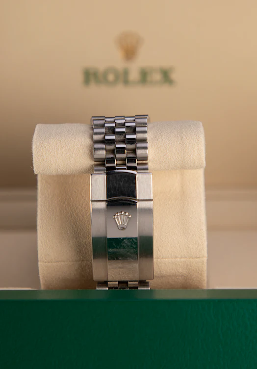 2025 Rolex Datejust 41 mm Azzurro-Blue Dial Oystersteel and White Gold Jubilee Bracelet 126334-0026 - Image 7
