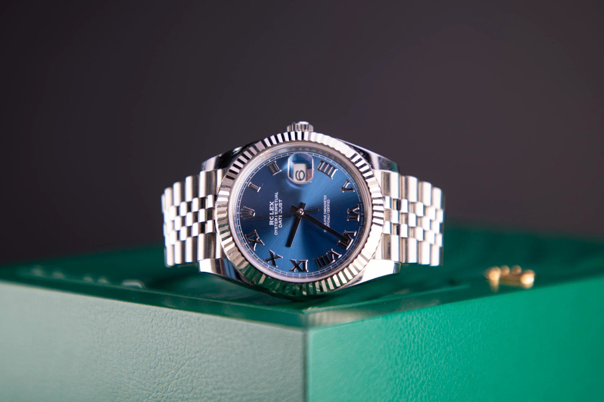 2025 Rolex Datejust 41 mm Azzurro-Blue Dial Oystersteel and White Gold Jubilee Bracelet 126334-0026 - Image 8