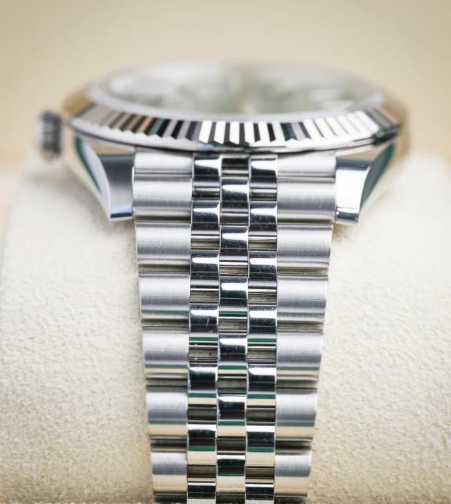 Rolex Datejust 41 mm Mint Green Dial Oystersteel and White Gold Jubilee Bracelet 126334-0028 - Image 3