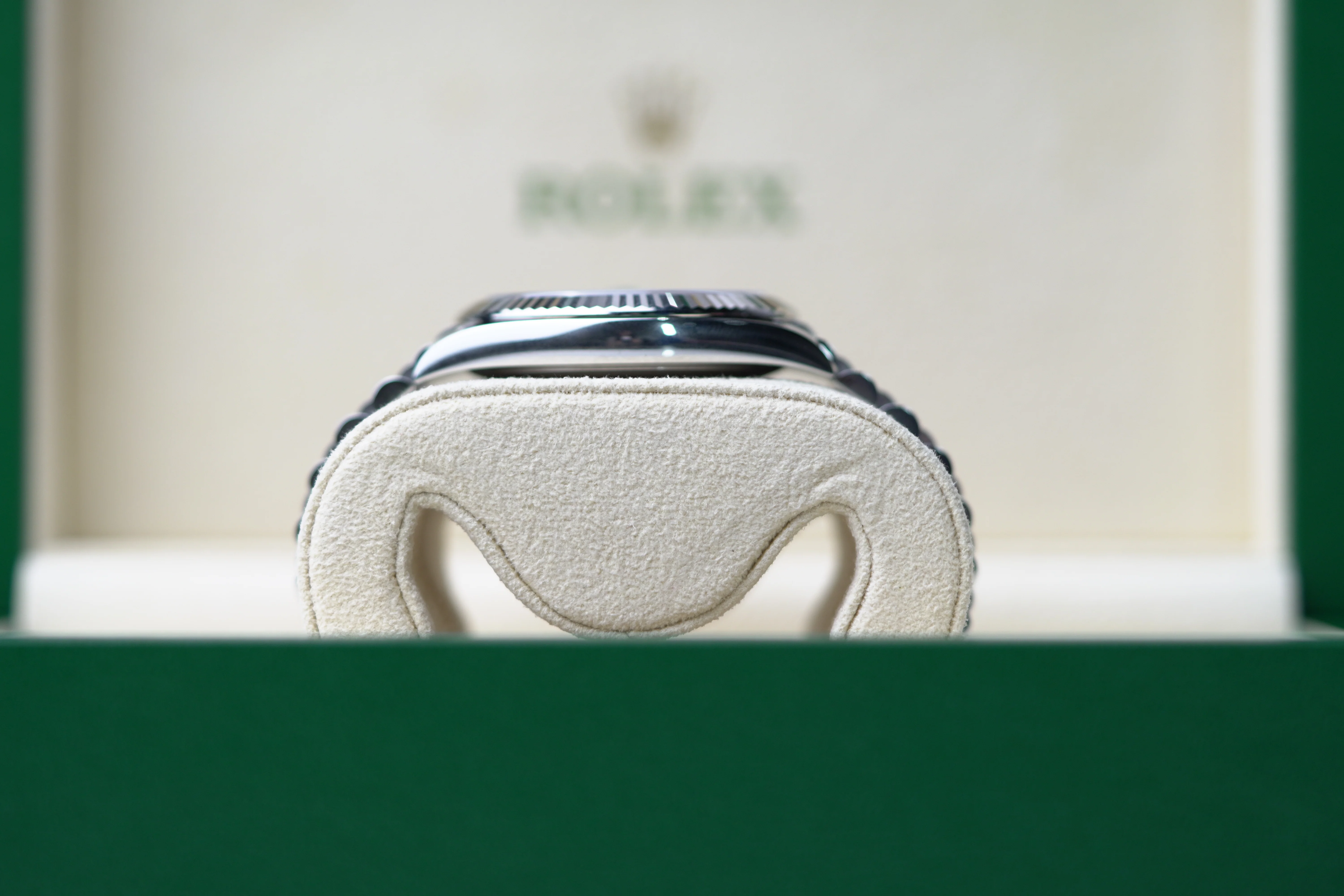 Rolex Datejust 41 mm Mint Green Dial Oystersteel and White Gold Jubilee Bracelet 126334-0028 - Image 8