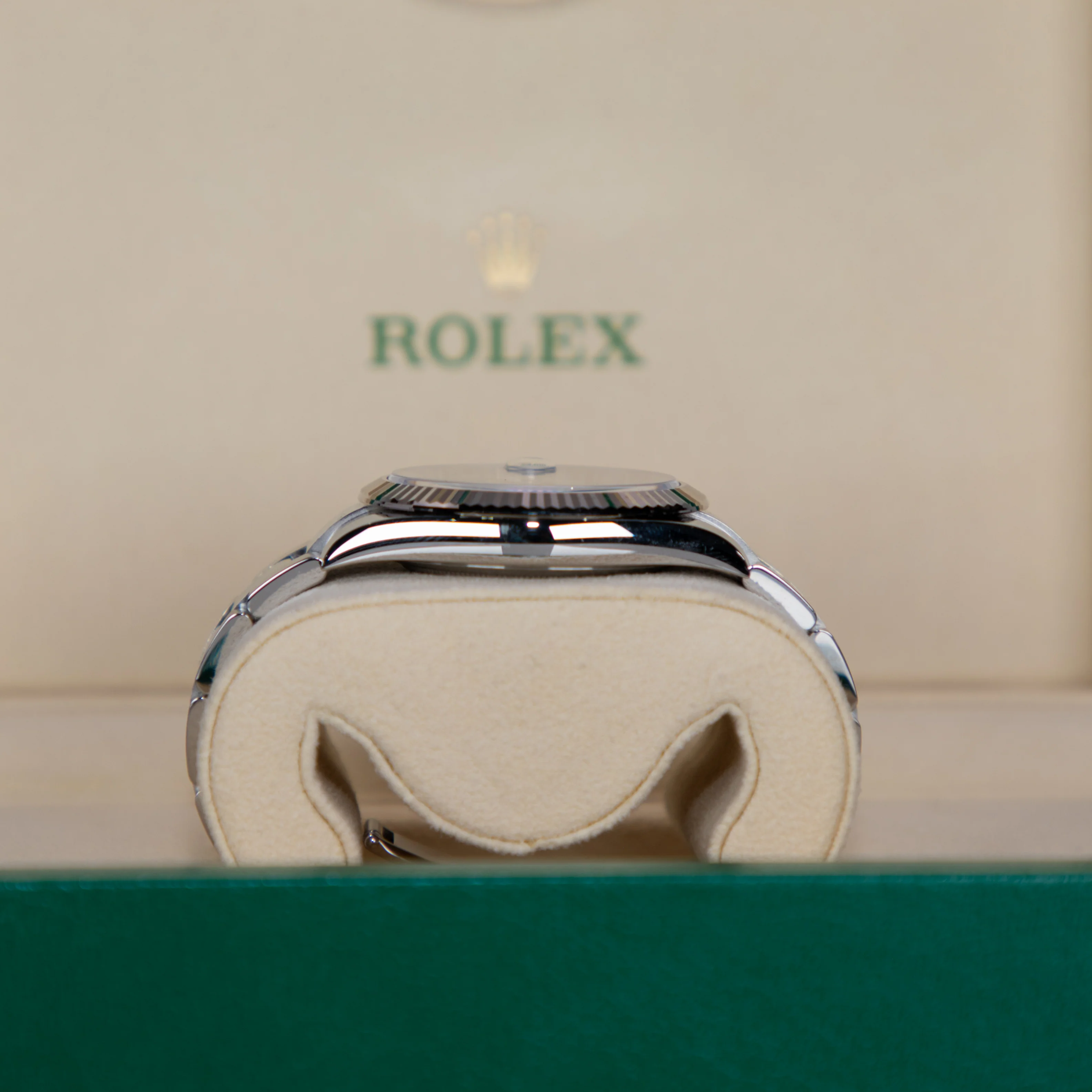 Rolex Datejust 41 mm Wimbledon Slate Dial Oystersteel and White Gold Oyster Bracelet 126334-0021 - Image 5