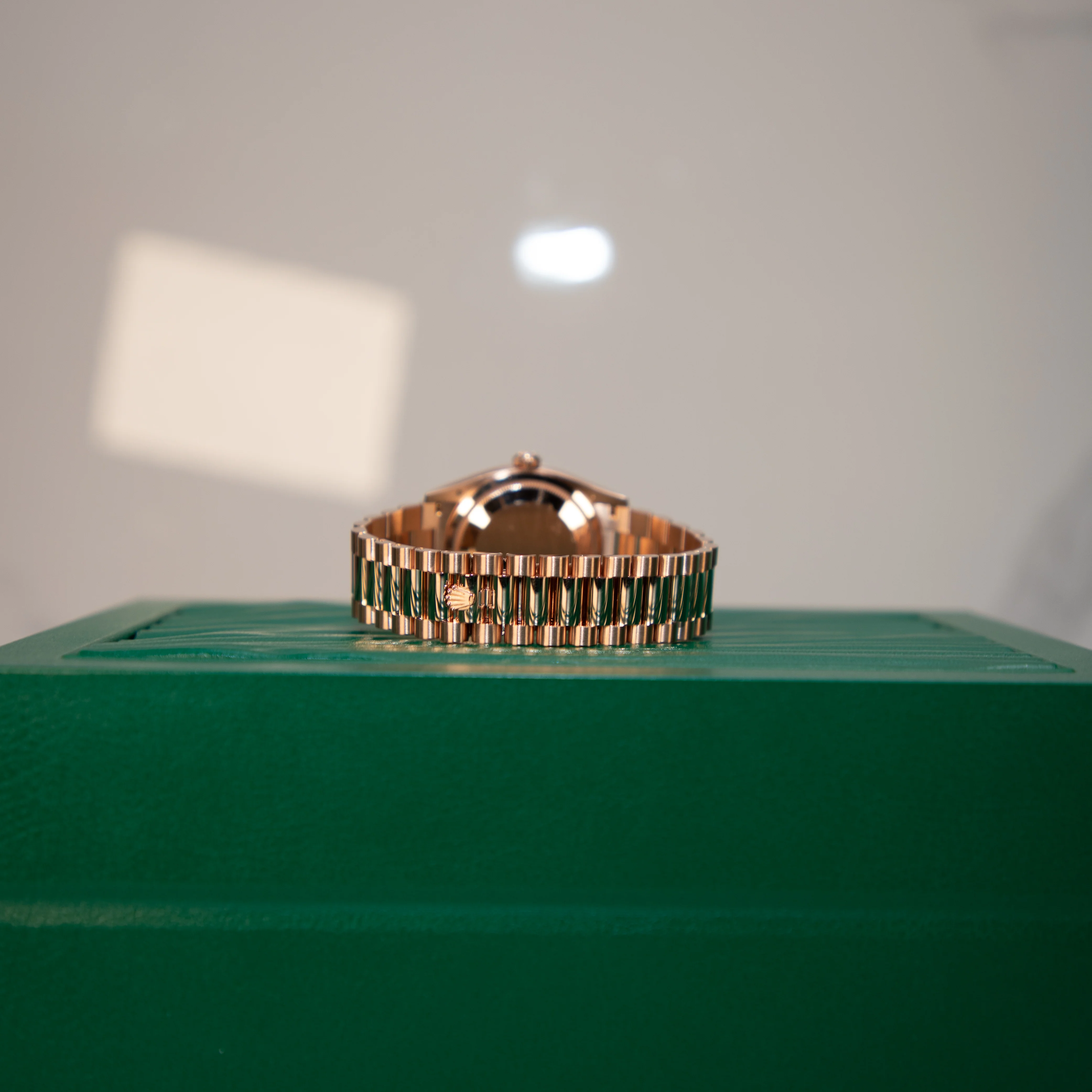 Rolex Day-Date 36 mm Green Aventurine Set With Diamonds Dial 18 kt Everose Gold President Bracelet 128235-0068 - Image 5