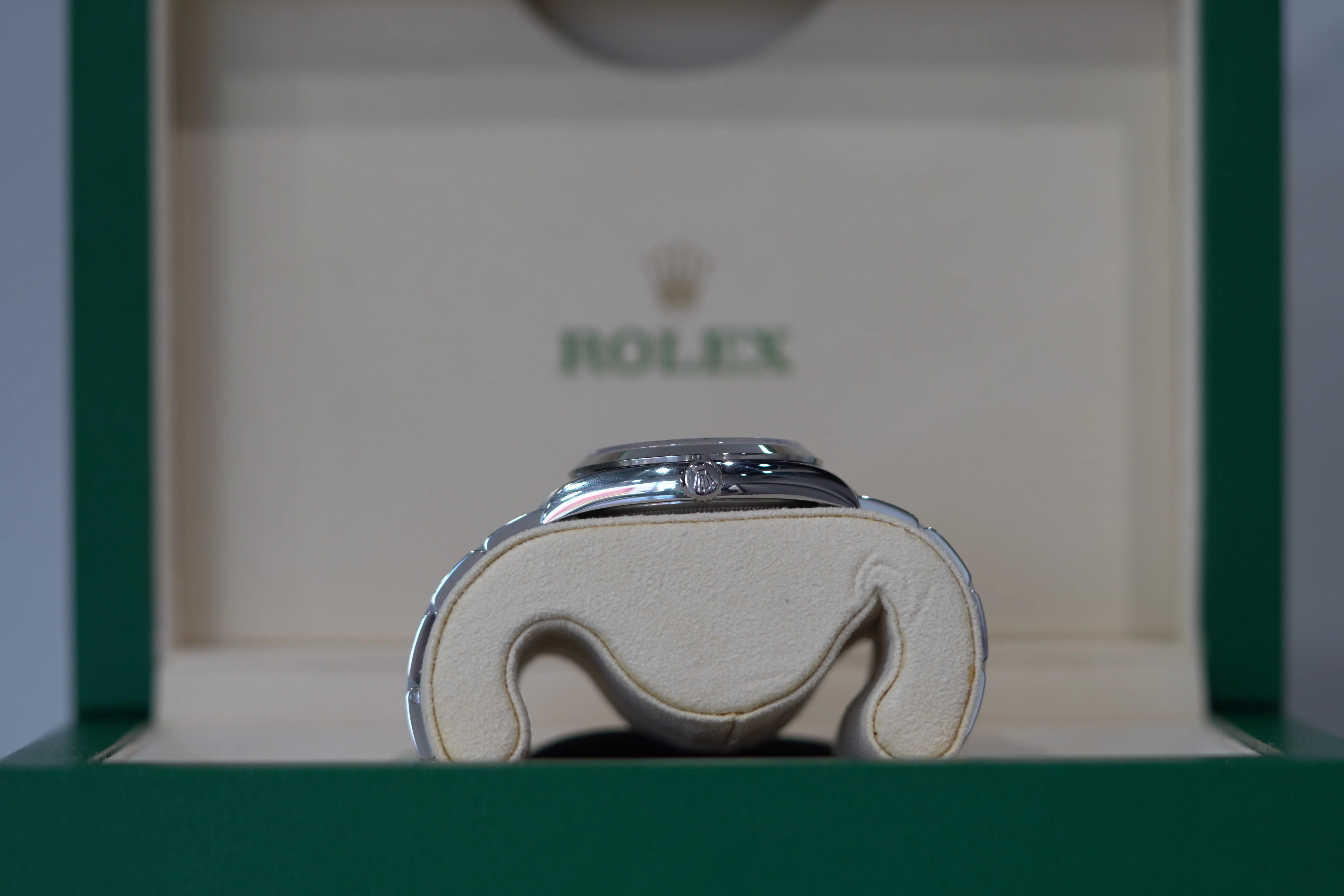 Rolex Explorer 36 mm Black Dial Oystersteel Oyster Bracelet 124270-0001 - Image 4