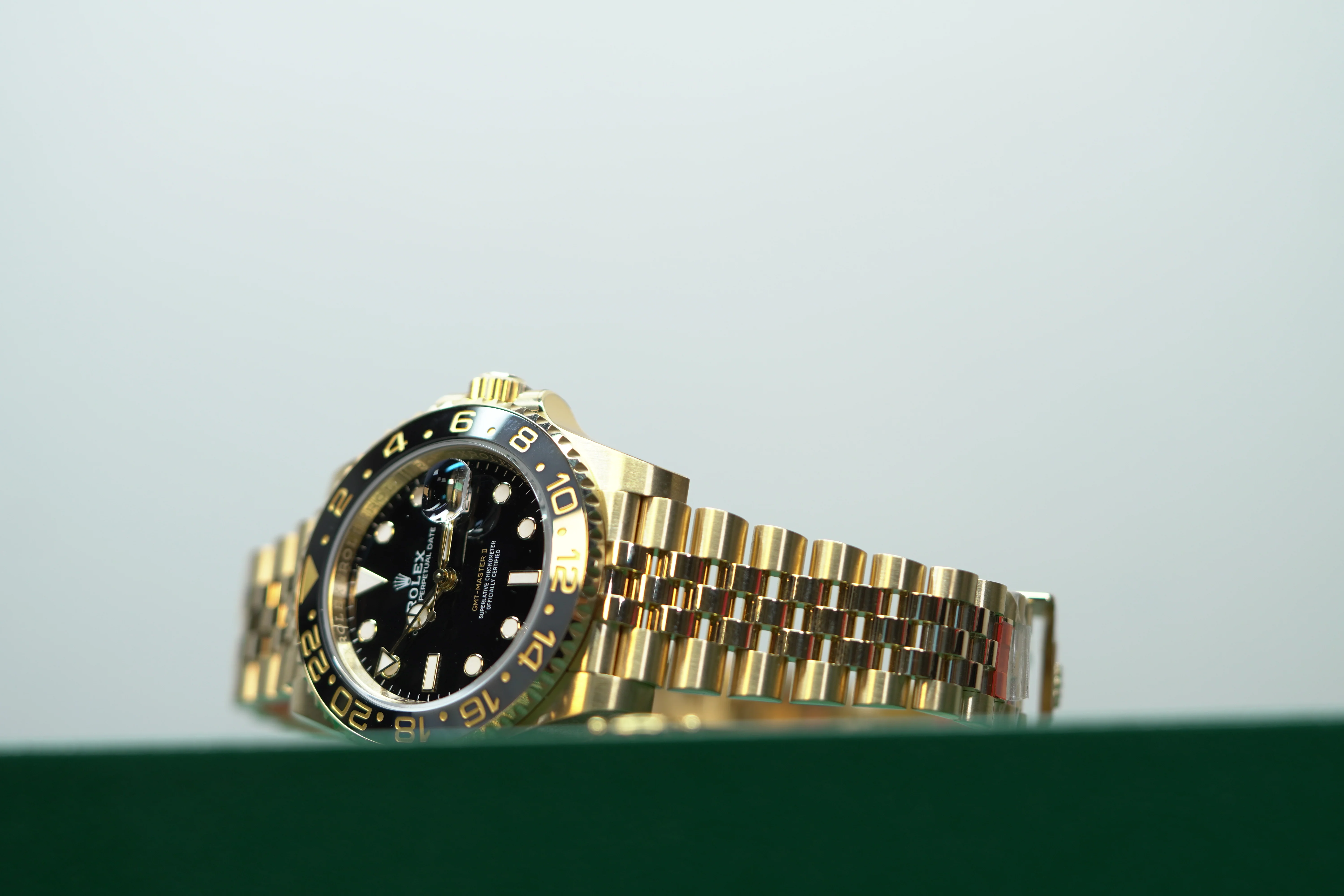 Rolex GMT-Master II 40 mm Black Dial 18k Yellow Gold Jubilee Bracelet 126718grnr-0001 - Image 3
