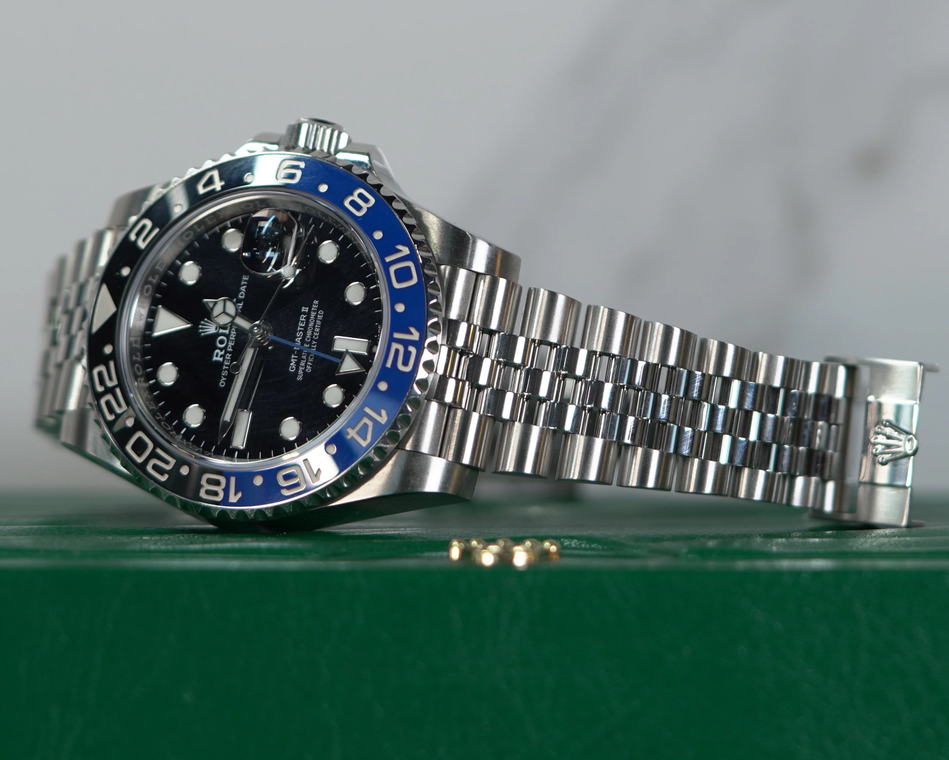 Rolex GMT-Master II Batgirl 40 mm Black Dial Oystersteel Jubilee Bracelet 126710blnr-0002 - Image 3