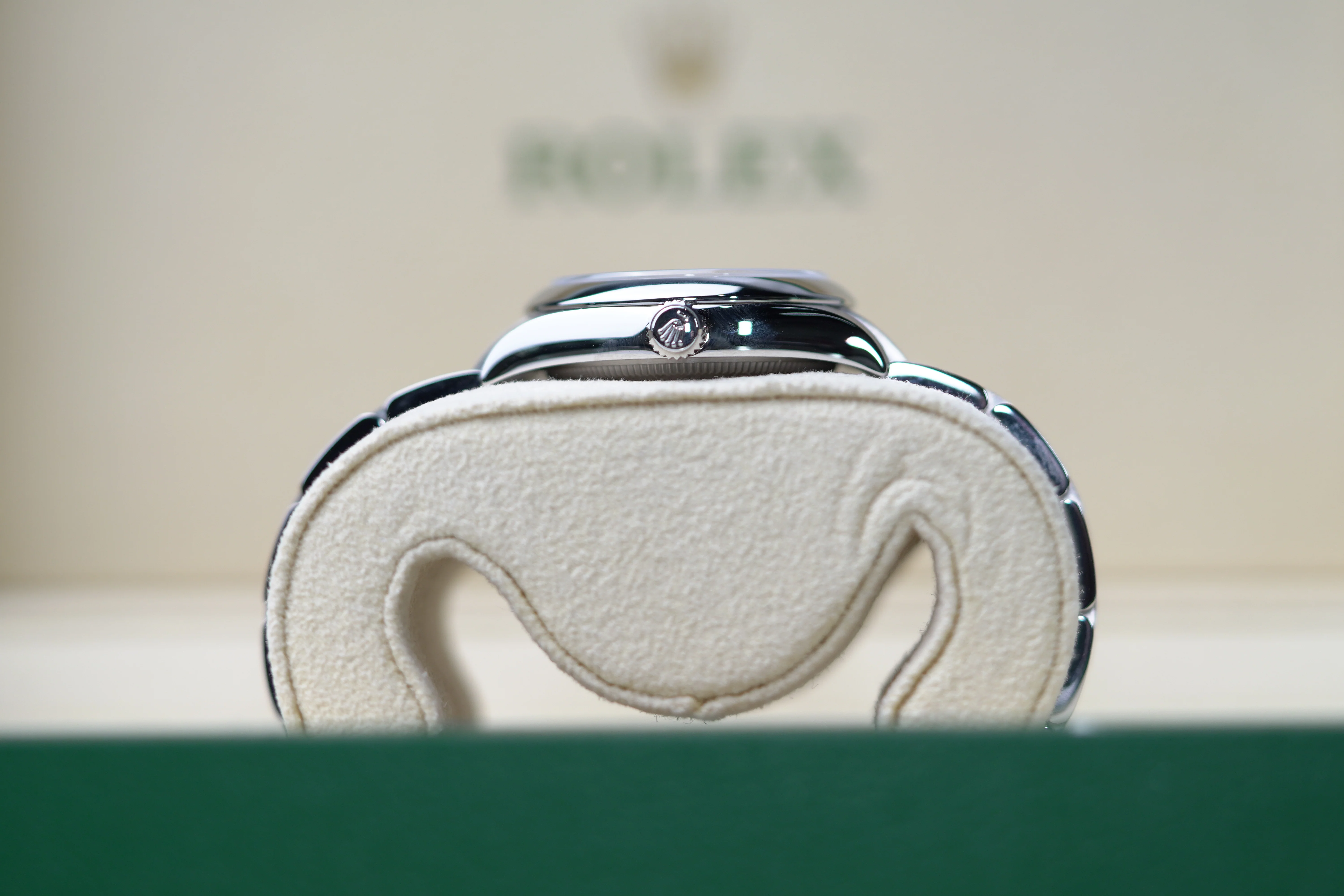 Rolex Oyster Perpetual 31 mm Turquoise Blue Dial Oystersteel Oyster Bracelet 277200-0007 - Image 4