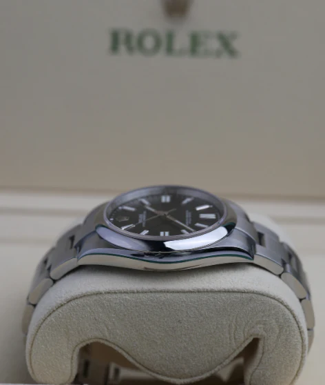 Rolex Oyster Perpetual 41 mm Bright Black Dial Oyster Steel Bracelet 124300-0002 - Image 3